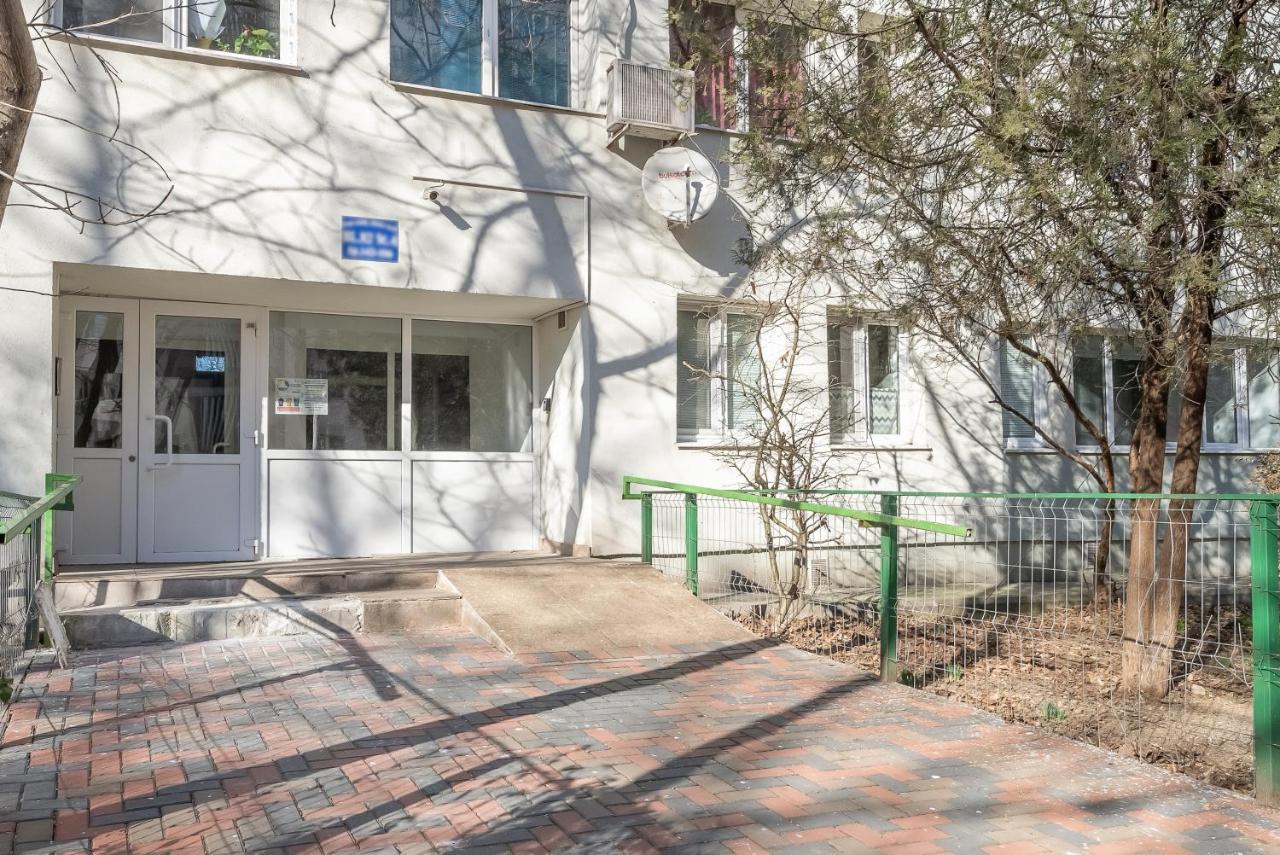 Vlad House Dristor Park Lake Bucharest Exterior photo